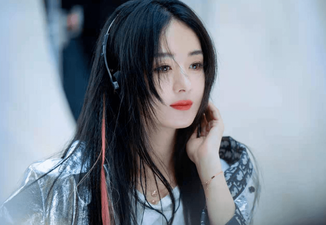 赵丽颖离婚了吗