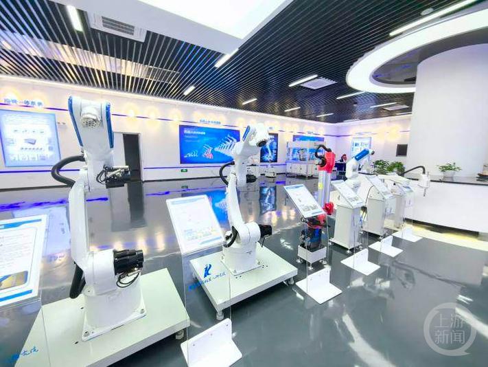 黑水国影视自助机器人 黑水国影视自助机器人