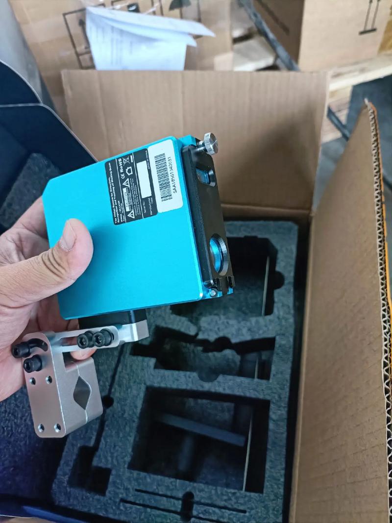 地下城机器人装扮属性