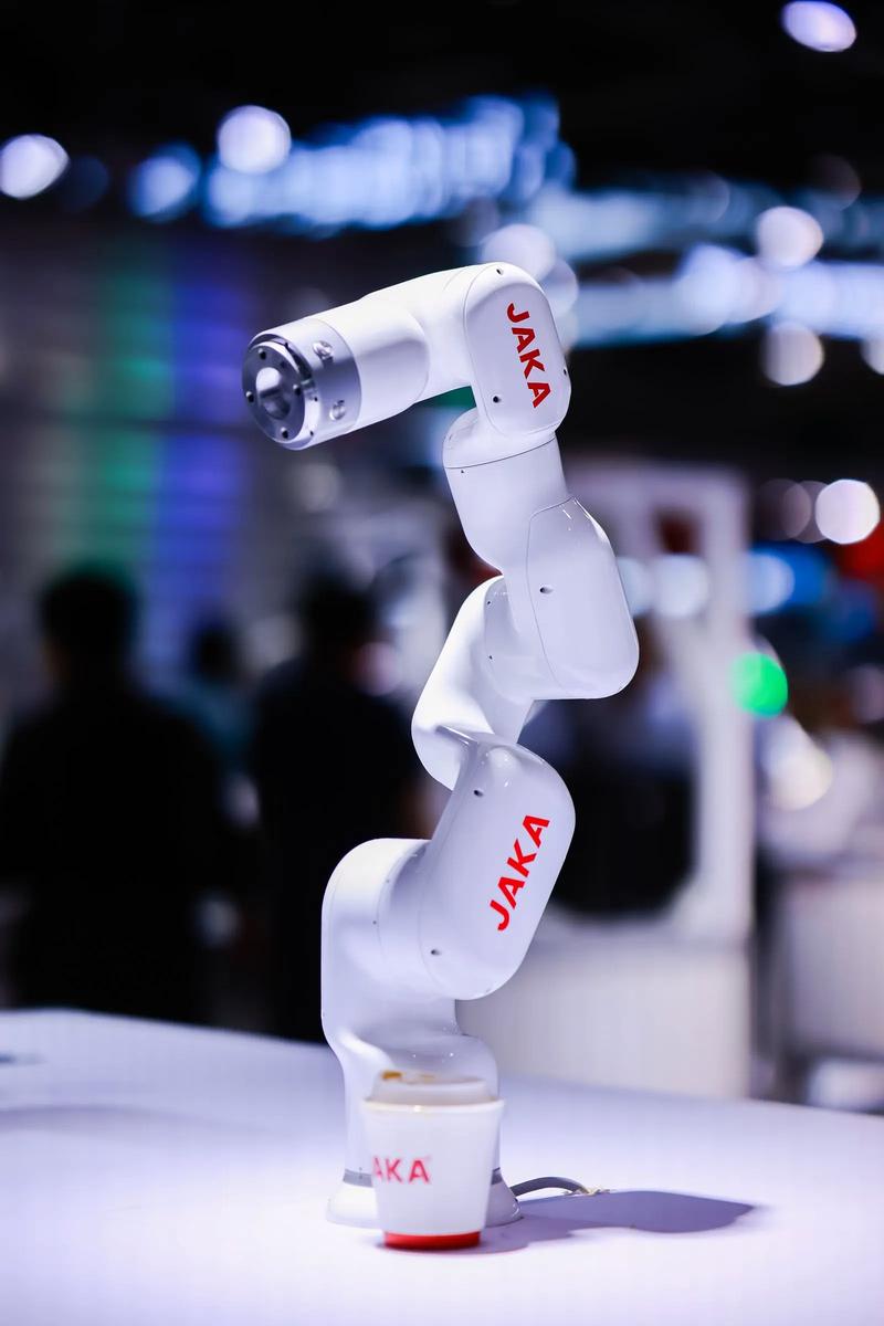 机器人运动的利弊英语 机器人运动的利弊英语