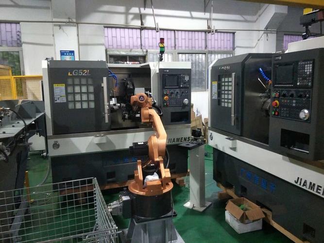 吃两边奶 吃两边奶吃饱是平衡还是不够 吃两边奶 吃两边奶吃饱是平衡还是不够