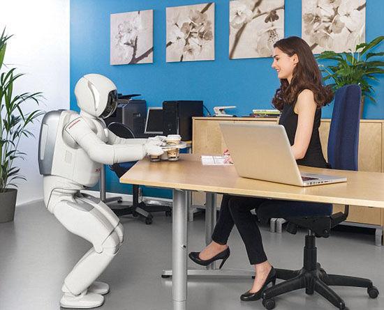 机器人找到老鹰的故事