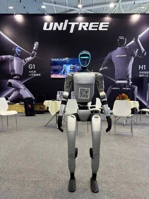 李湘有钱还是赵薇有钱 李湘有钱还是赵薇有钱