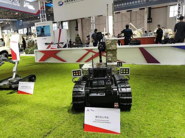 郑钦文蝉联WTA最受欢迎女单选手 成亚洲历史第一人