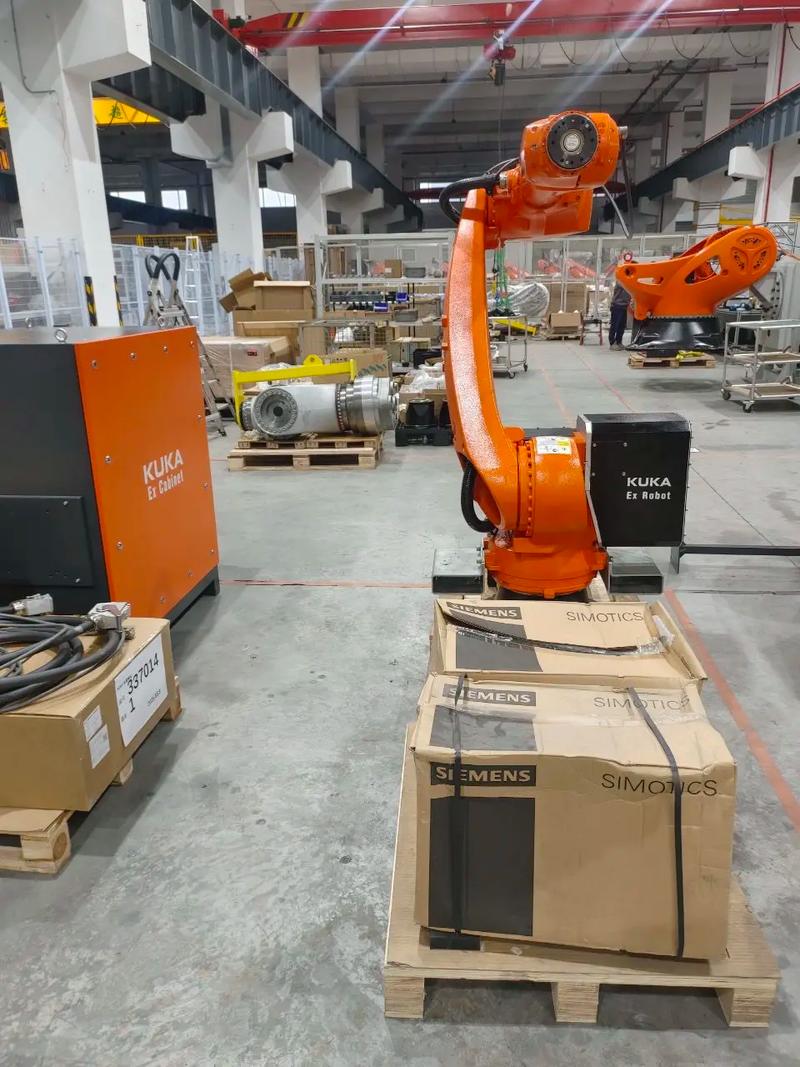 何炅去哪里了消息