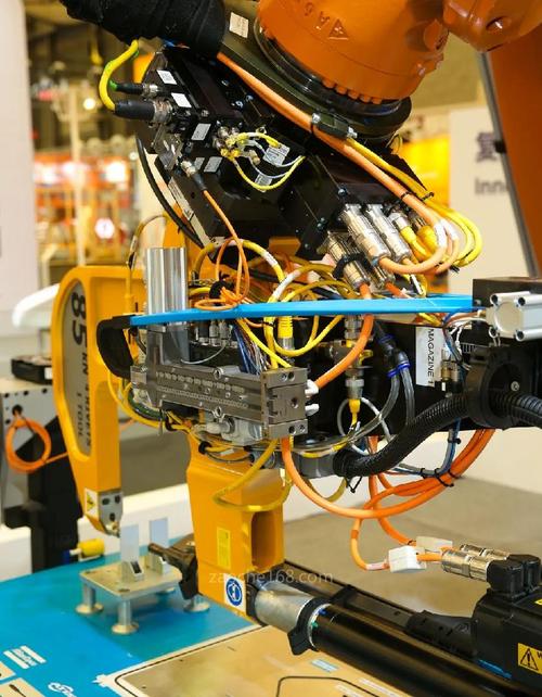 中兴豆包助手引爆市场 手机一键比价秒售罄