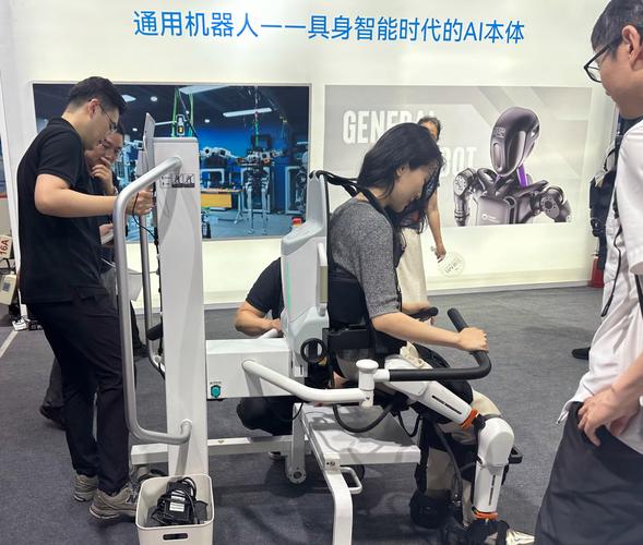 儿童纸牌制作的机器人 儿童纸牌制作的机器人