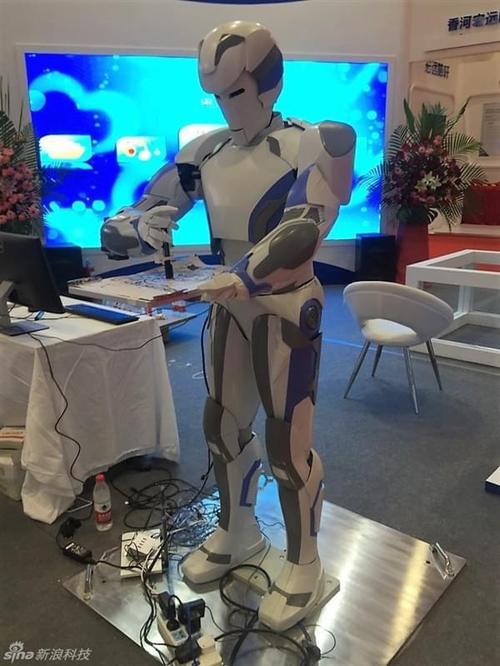 戚薇三代人共用一张脸 戚薇三代人共用一张脸