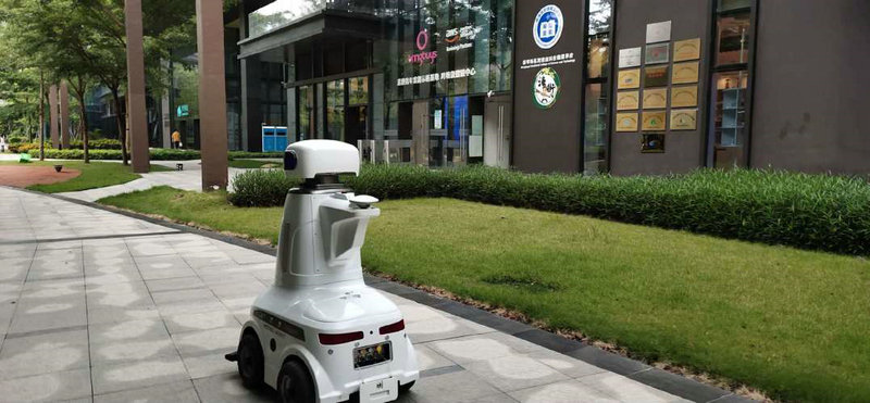 车是机器人驾驶的英语 车是机器人驾驶的英语