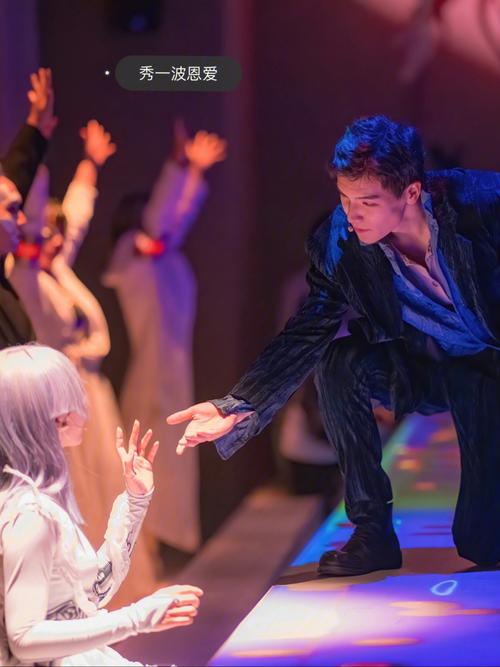 果靖霖的现任老婆佟欣