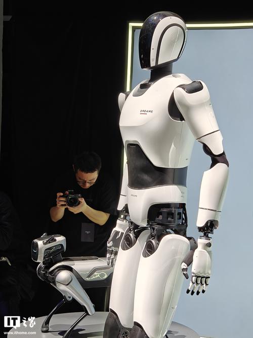 成都考试机器人考江苏 成都考试机器人考江苏