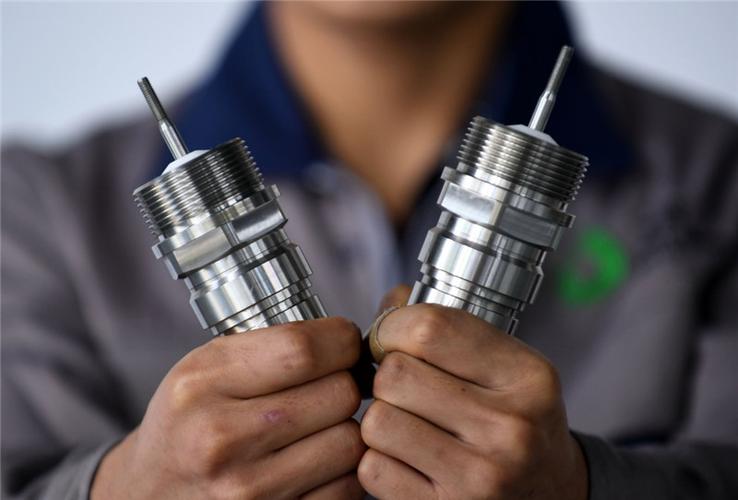 运用新智能 新型智能 运用新智能 新型智能